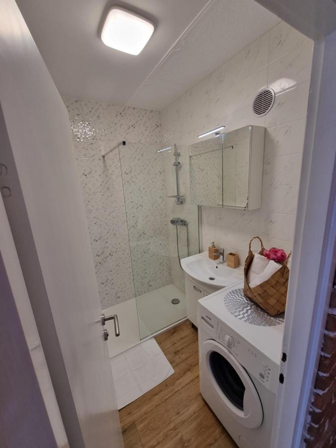 Babylu Apartman Zadar Exterior foto